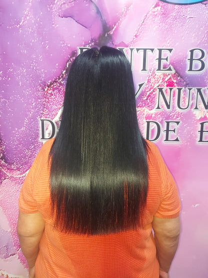 ✨ ¡Revitaliza Tu Cabello con Nuestro Bótox Capilar! ✨