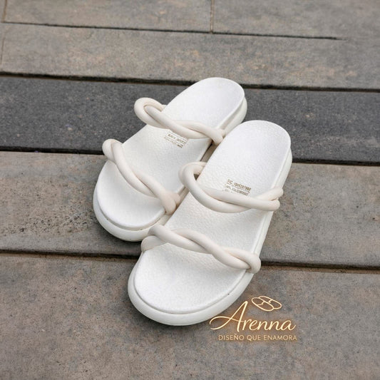 ✨Sandalias Arenna dos tiras Cruzadas✨